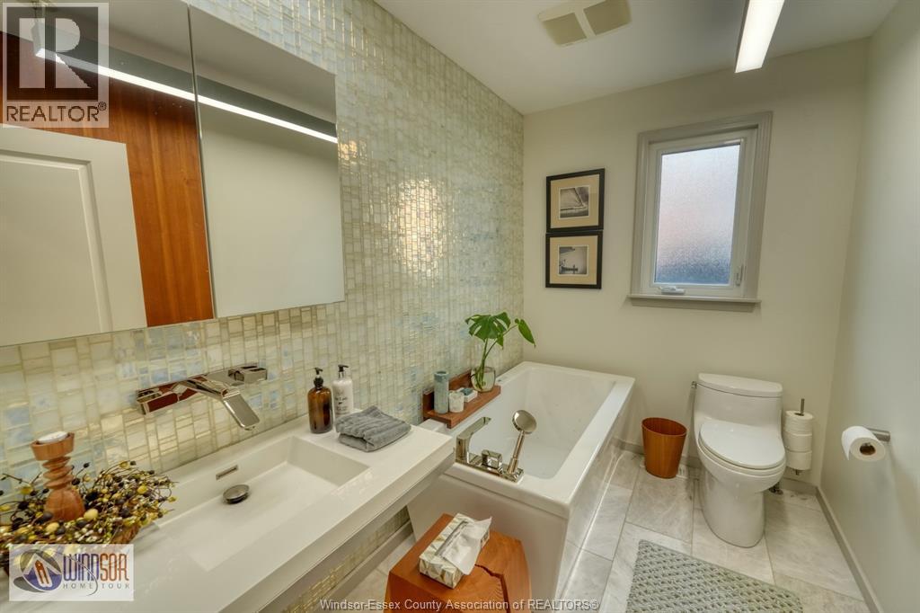 236 Prado Property Photo 15