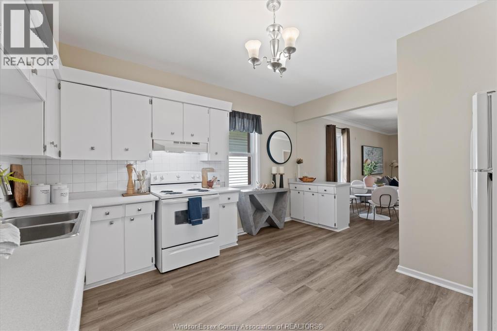 663 Brock Street Property Photo 16