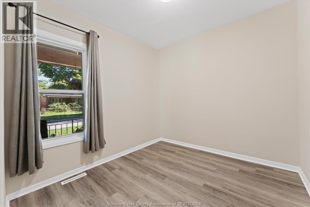 663 Brock Street Property Photo 20
