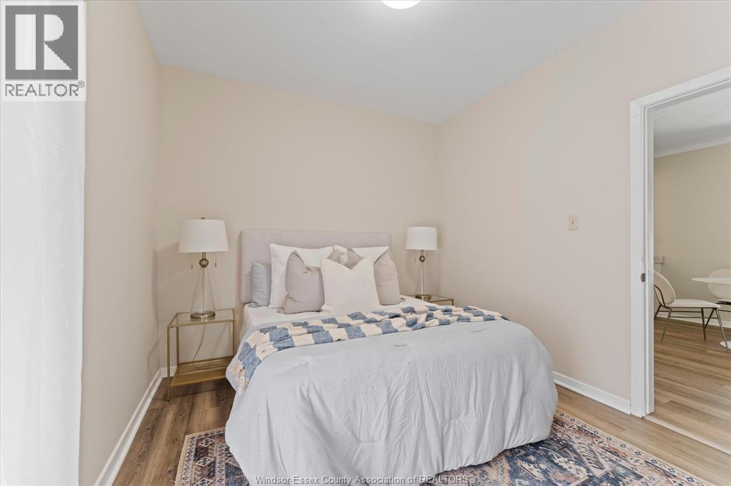 663 Brock Street Property Photo 22