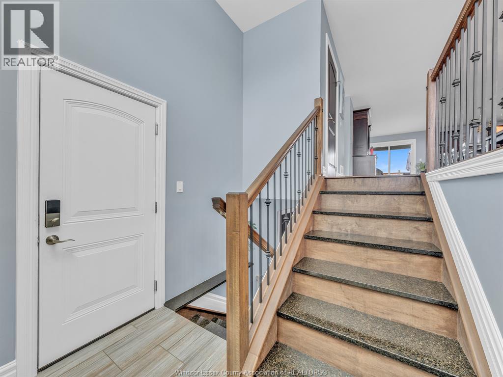 1385 Pascal Avenue Property Photo 6