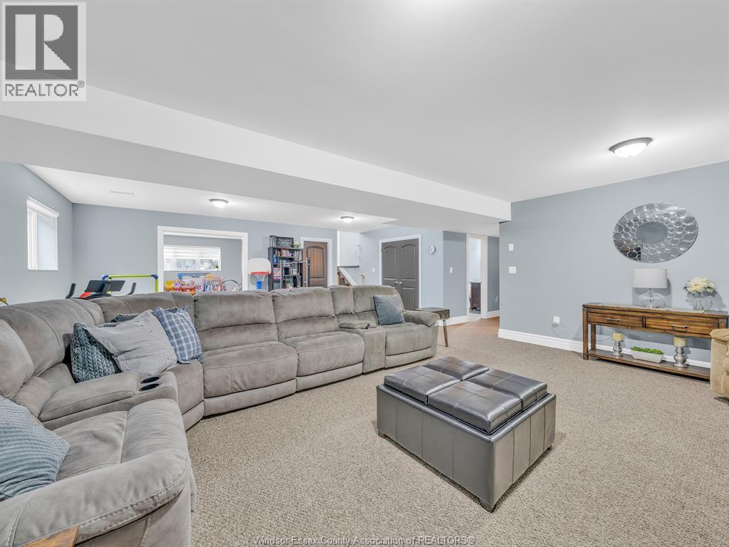 1385 Pascal Avenue Property Photo 30