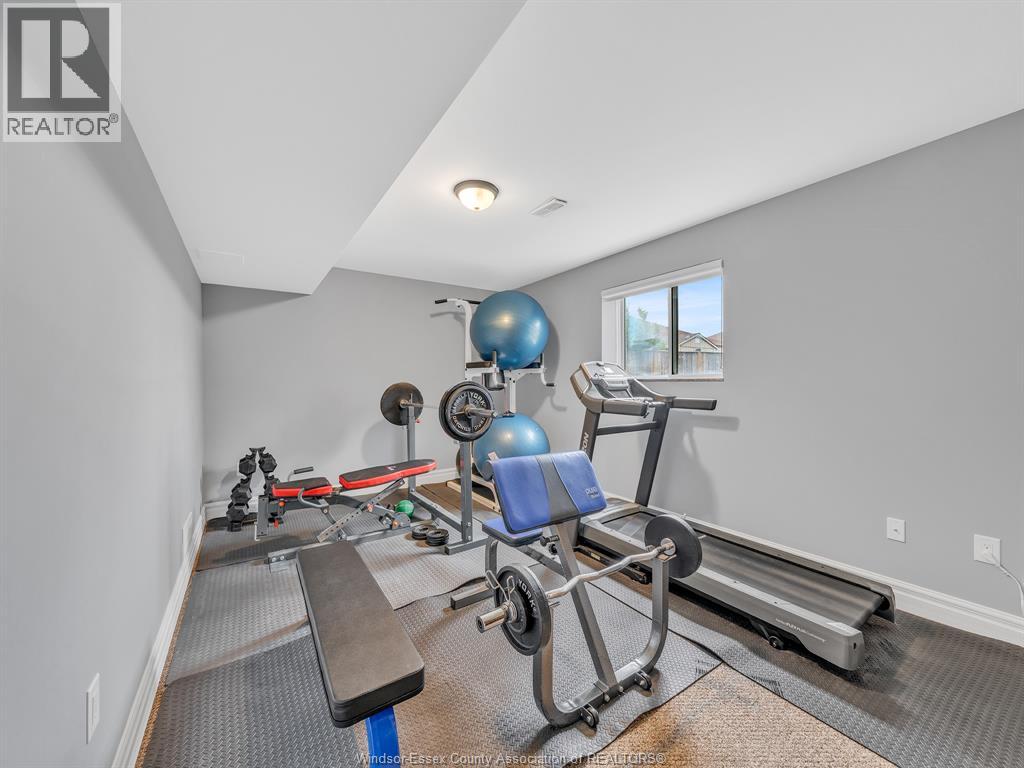 1385 Pascal Avenue Property Photo 37