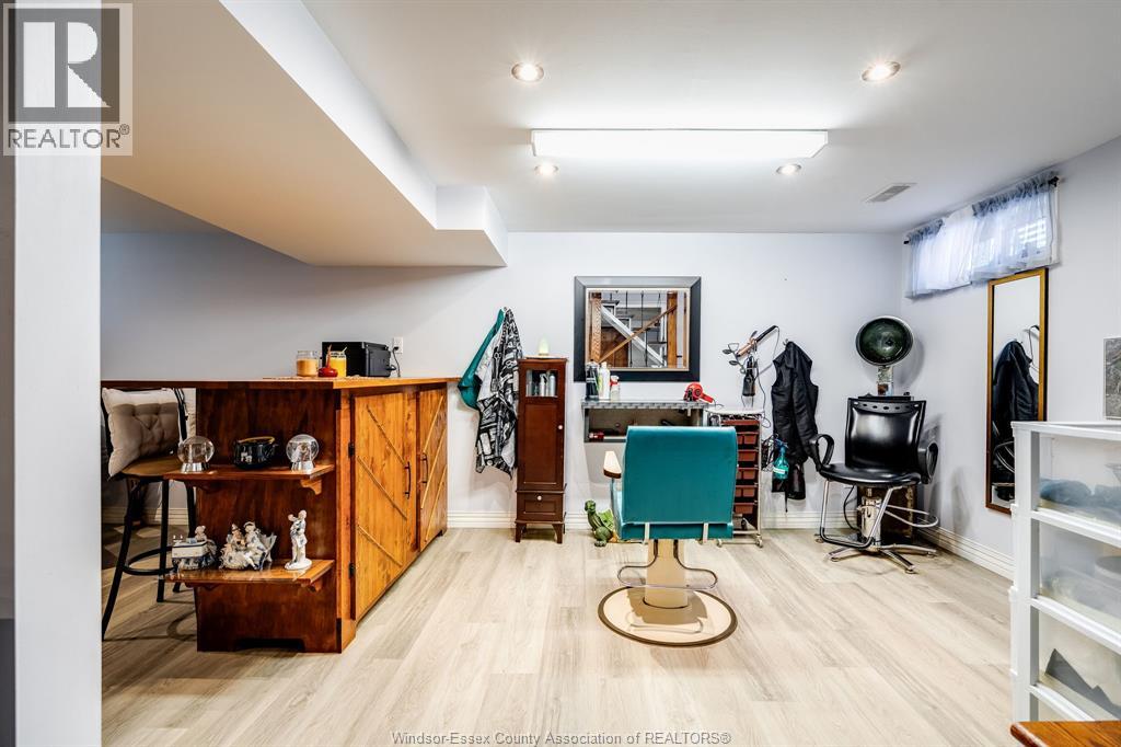 574 Bevel Line Property Photo 23