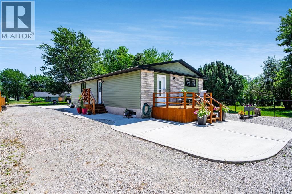 574 Bevel Line Property Photo 31
