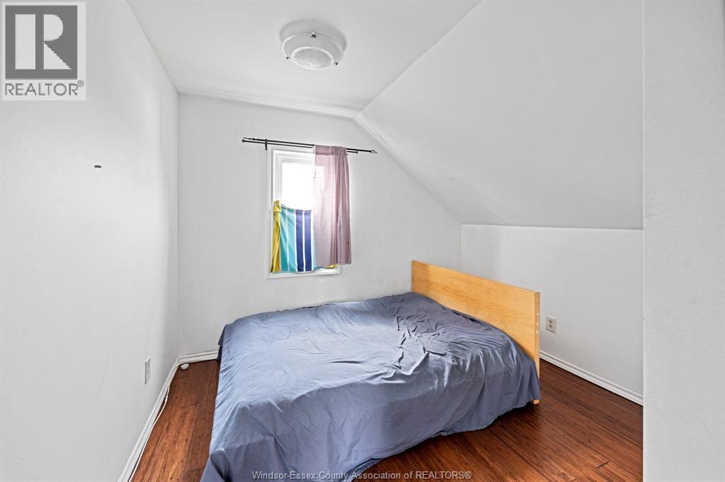 550 Capitol Property Photo 17