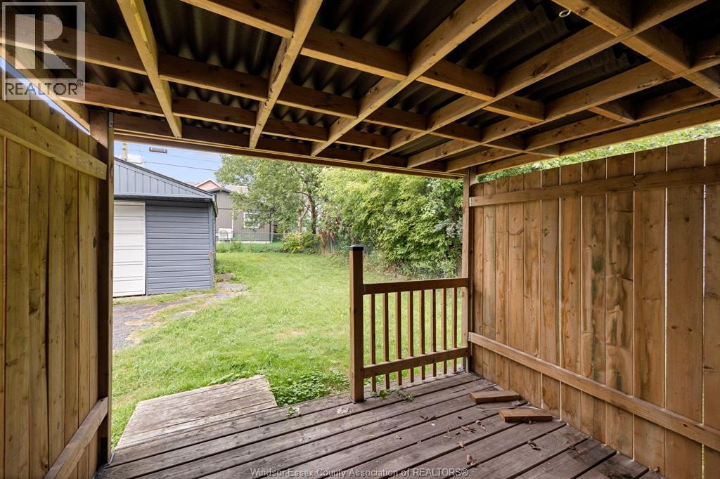 550 Capitol Property Photo 22