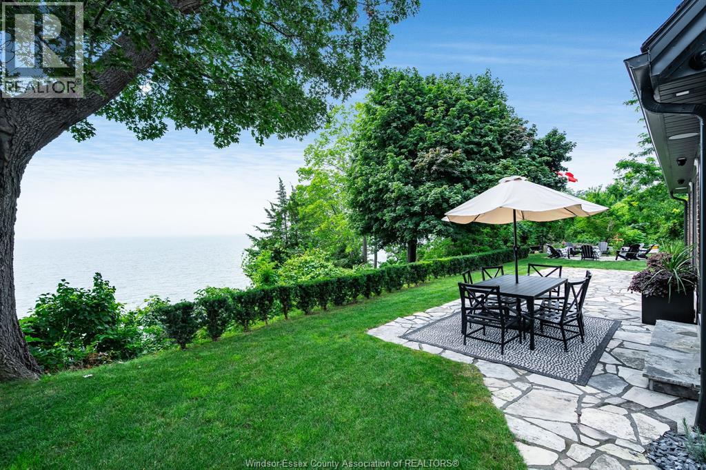 24 Bayshore Property Photo 40