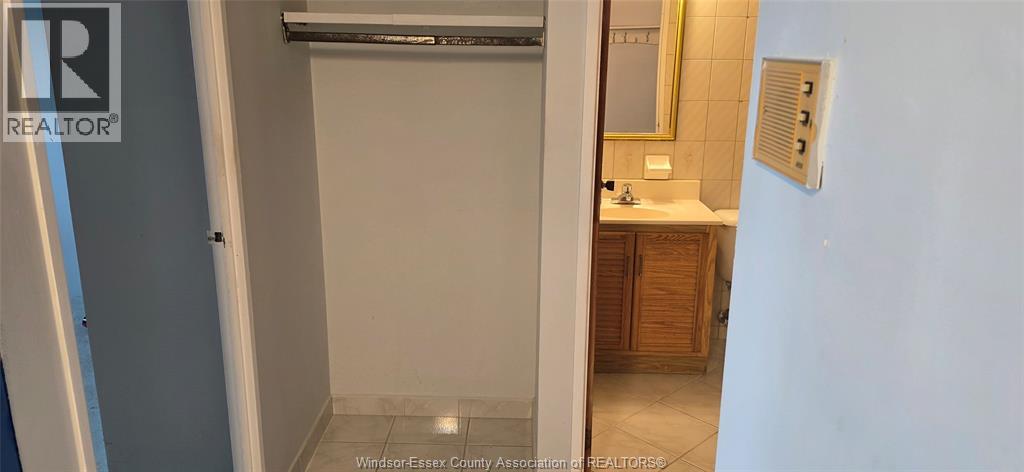 150 Park Unit# 2315 Property Photo 7