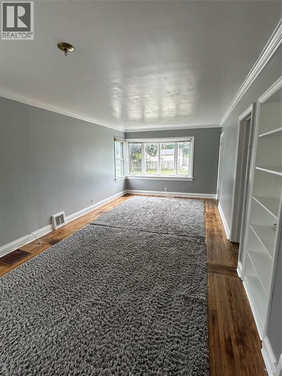 794 Pineview Avenue Property Photo 3