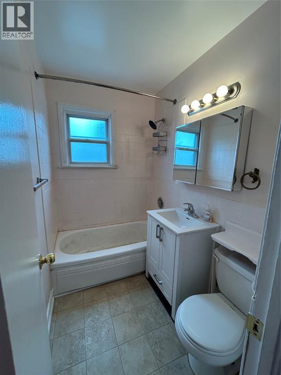794 Pineview Avenue Property Photo 5