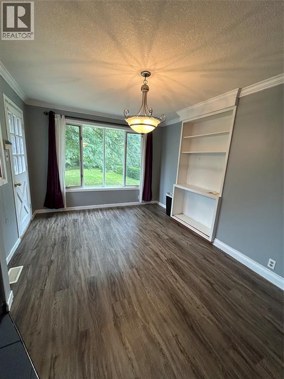 794 Pineview Avenue Property Photo 9