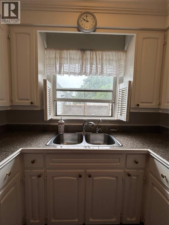 794 Pineview Avenue Property Photo 13
