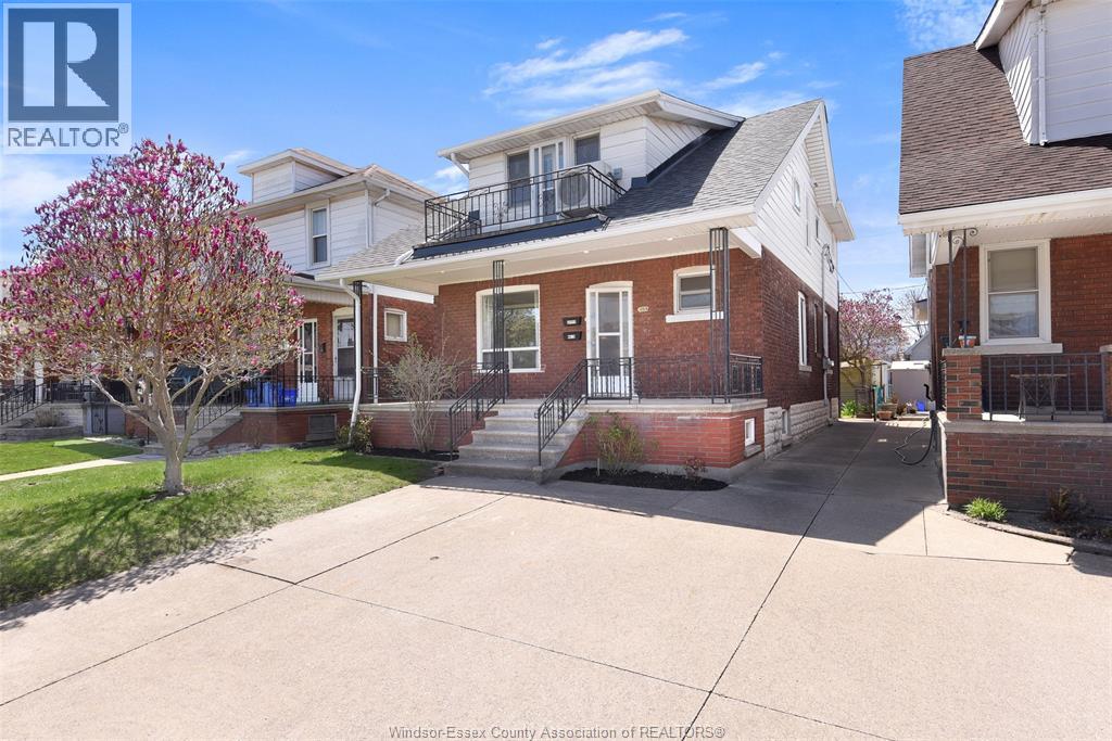 1069 MARENTETTE AVENUE Unit# UPPER Property Photo 1