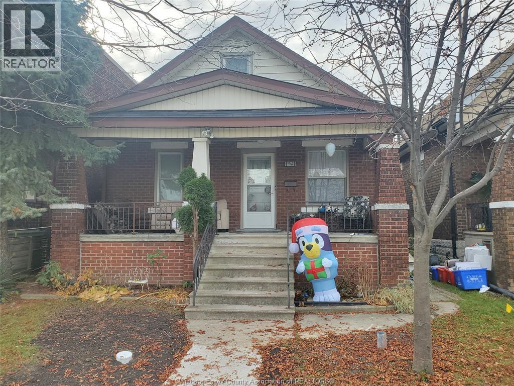 1097 Elsmere AVENUE Property Photo 1