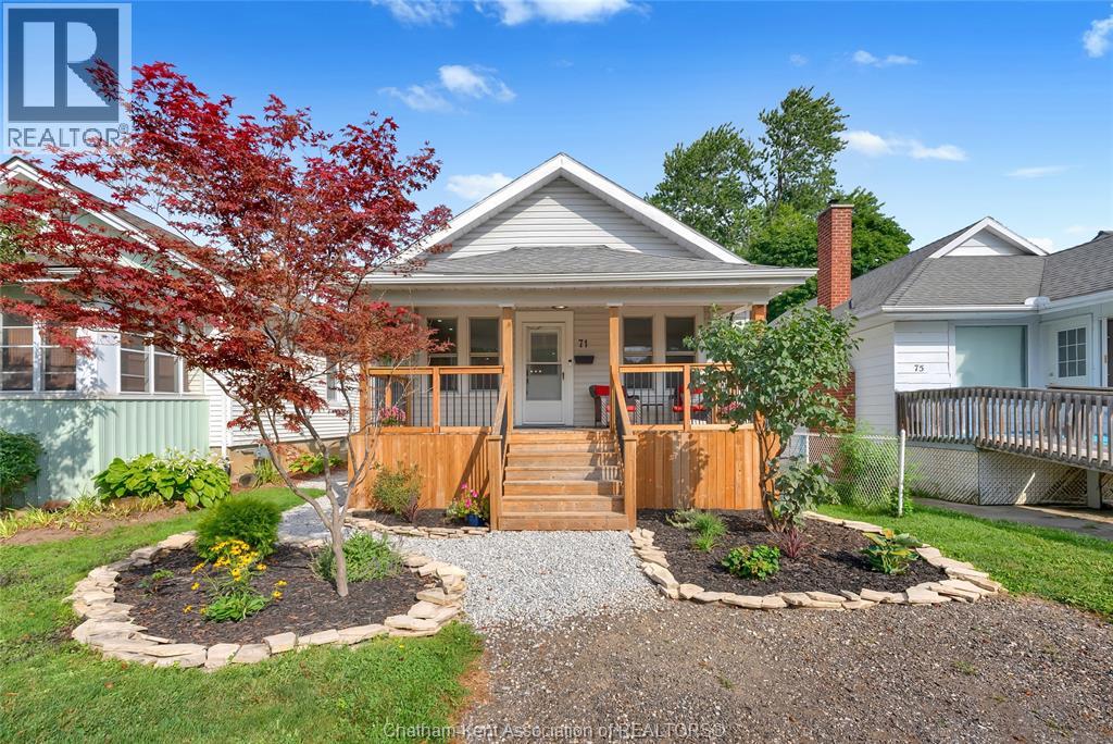 71 Forest Street Property Photo 3