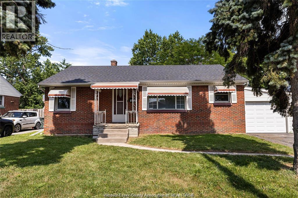 2780 Dominion Boulevard Property Photo 1