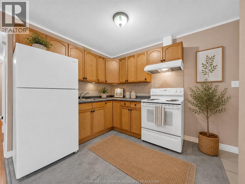 271 Watkins Property Photo 14