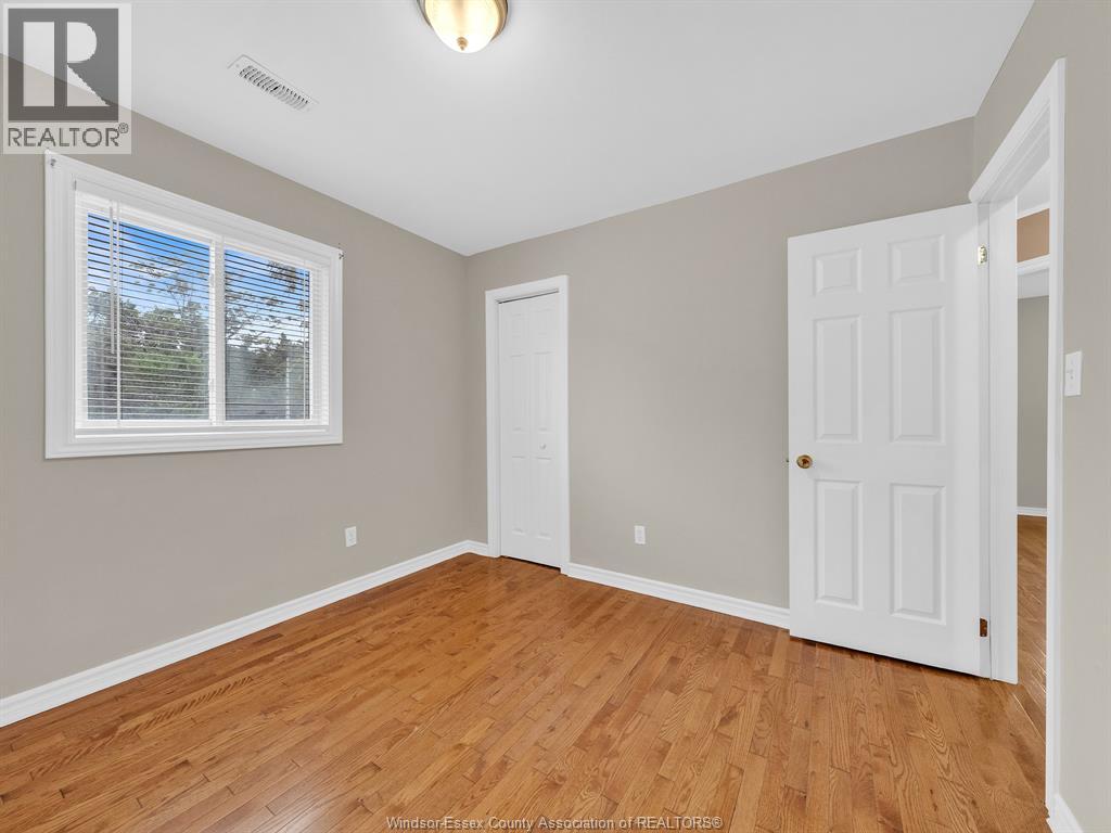 271 Watkins Property Photo 28