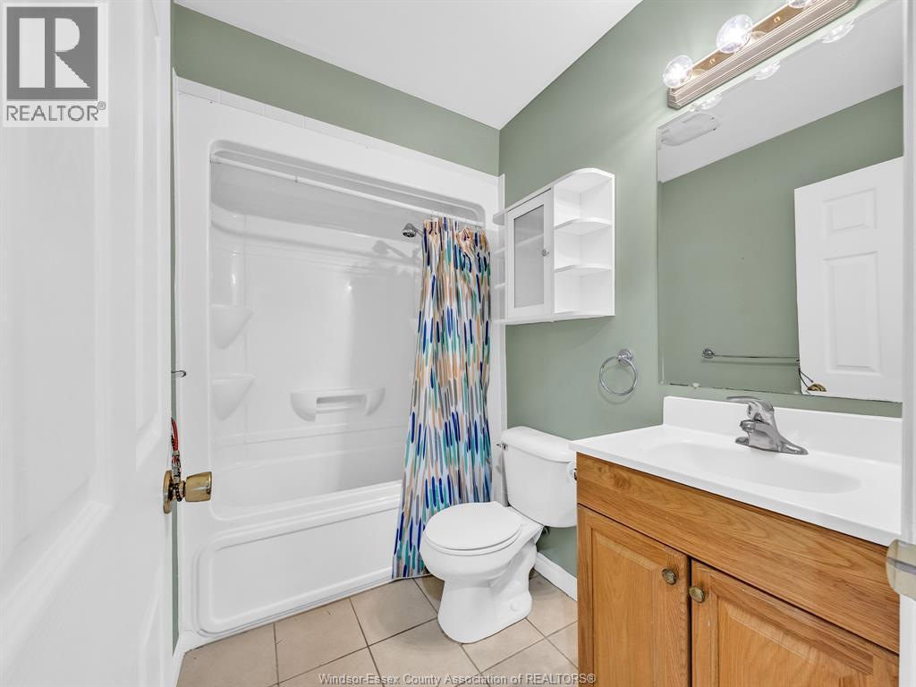 271 Watkins Property Photo 31