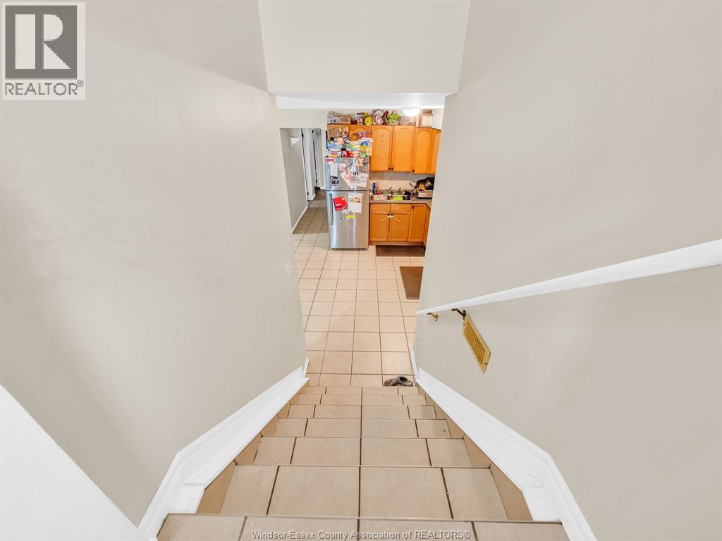 271 Watkins Property Photo 33