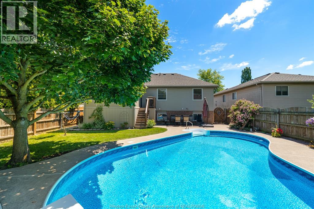 3883 Aristotle Crescent Property Photo 45