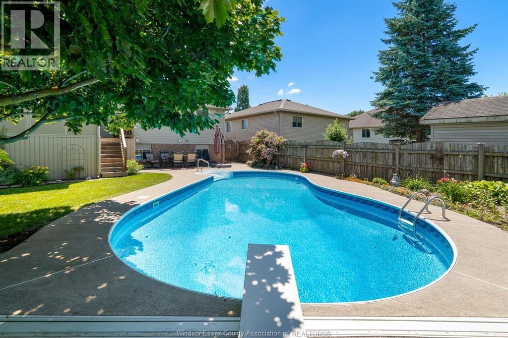 3883 Aristotle Crescent Property Photo 46