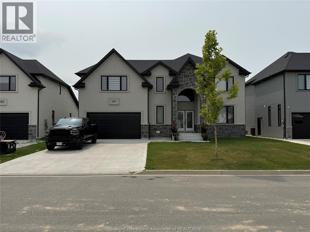 189 WHELAN DRIVE Property Photo 1