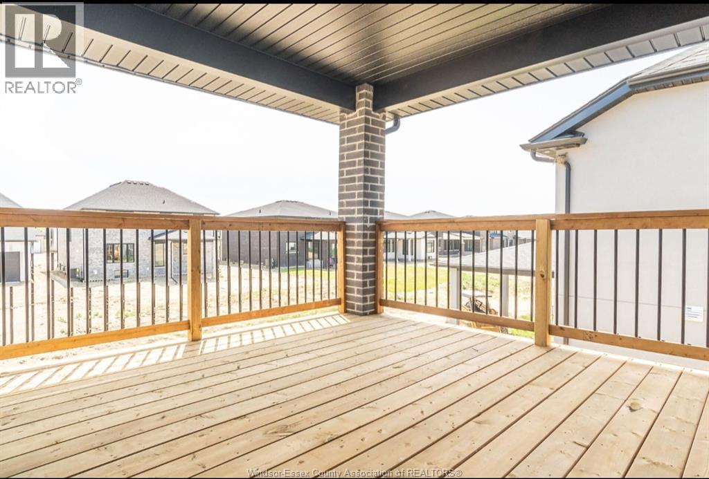 189 Whelan Drive Property Photo 11
