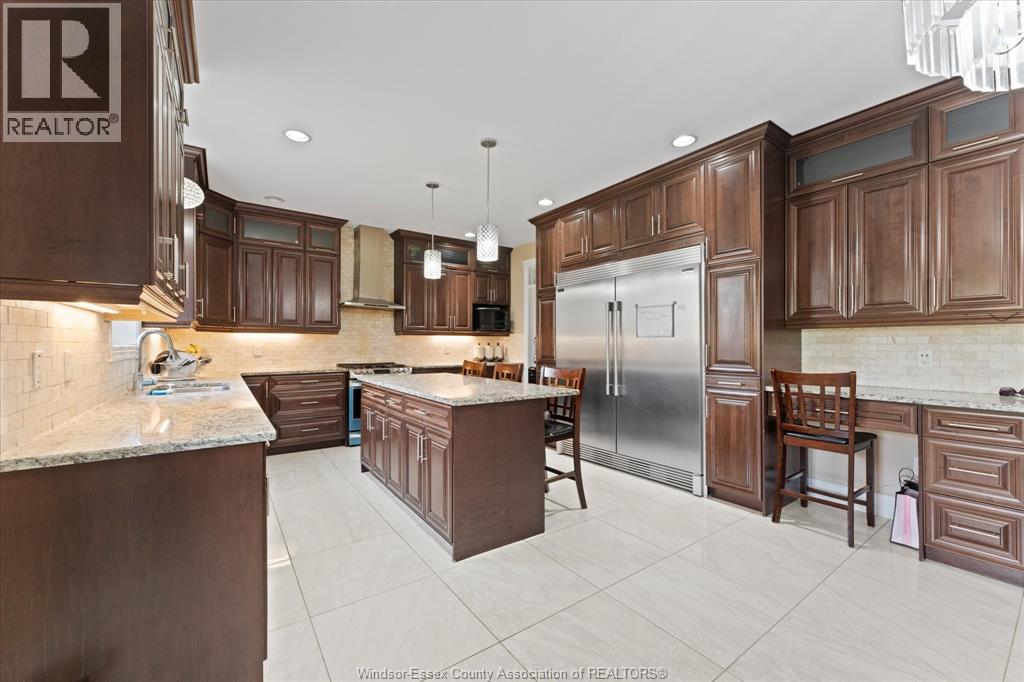2276 Dandurand Property Photo 9