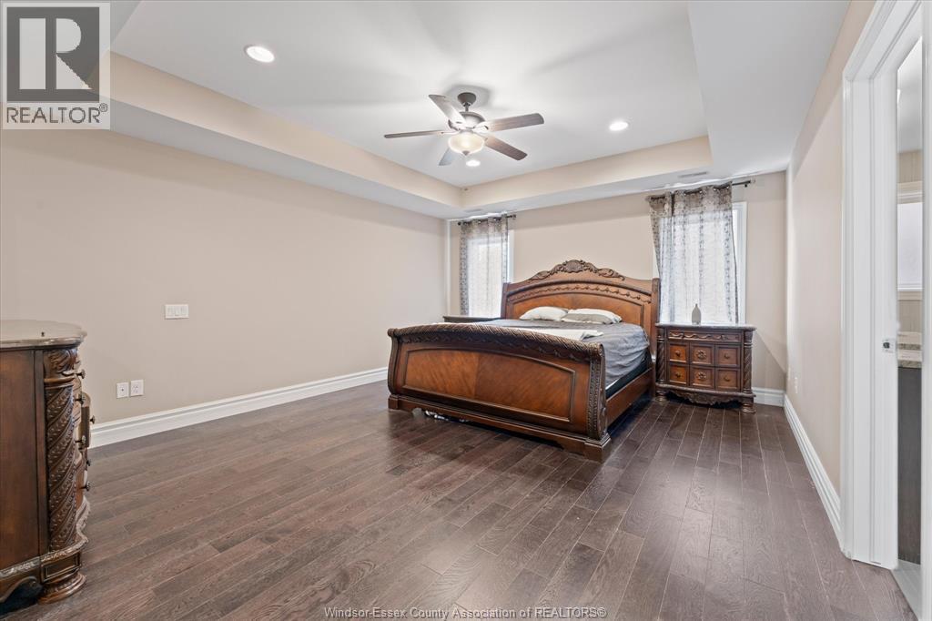 2276 Dandurand Property Photo 26
