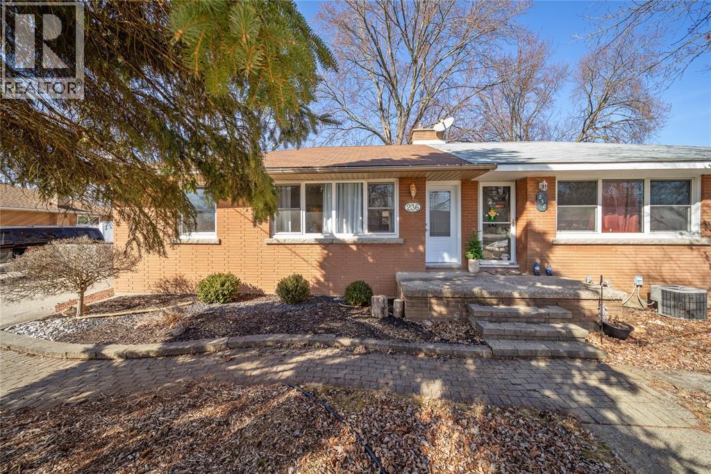 236 Paget Street Property Photo 1