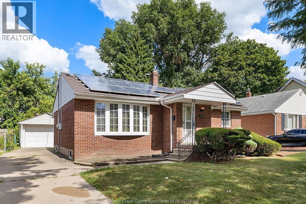 386 PARTINGTON AVE Property Photo 1