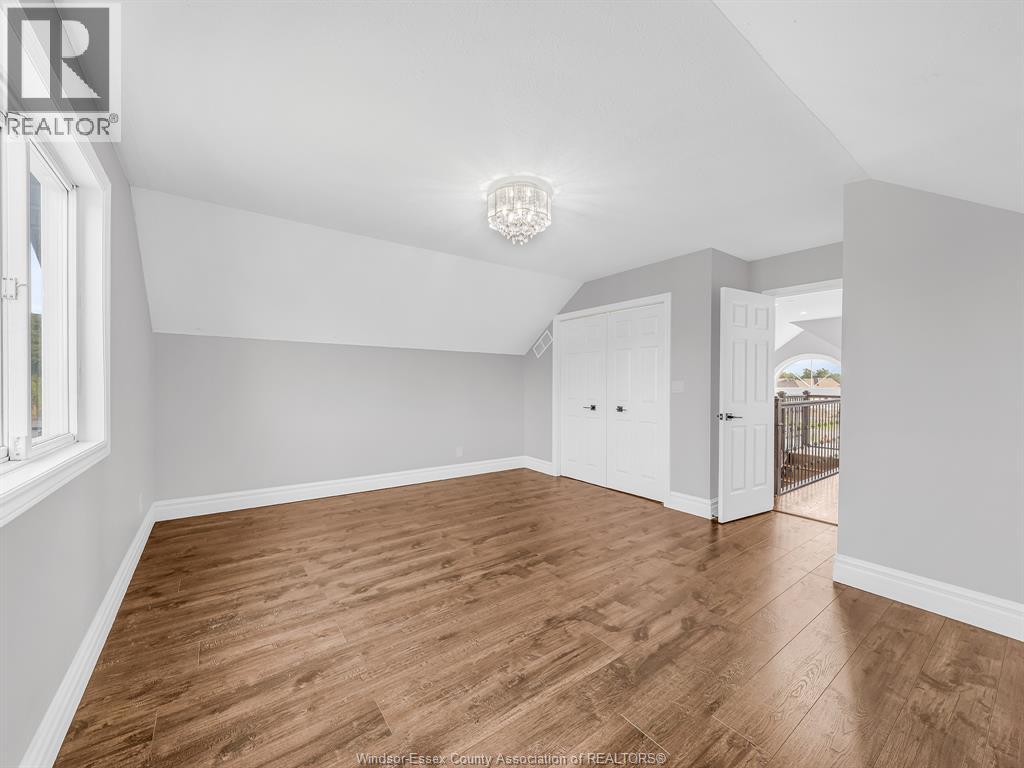 204 Hampton Crescent Property Photo 34