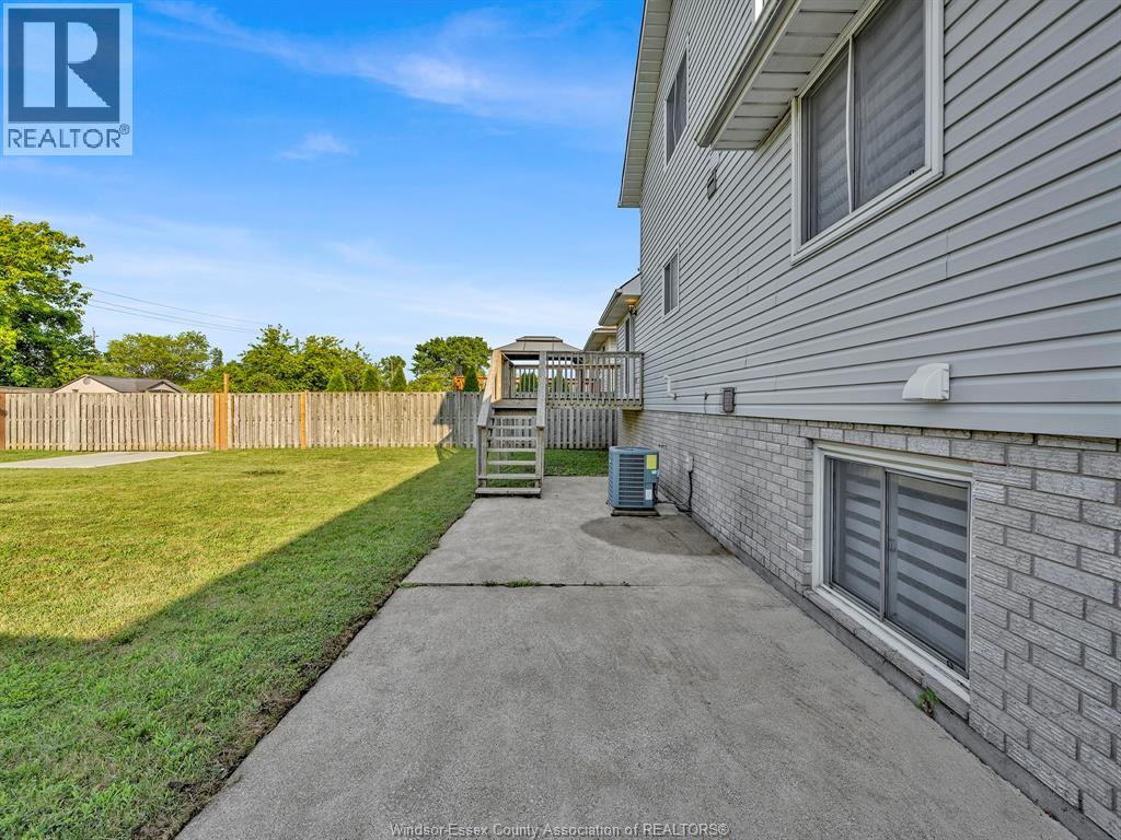 204 Hampton Crescent Property Photo 50