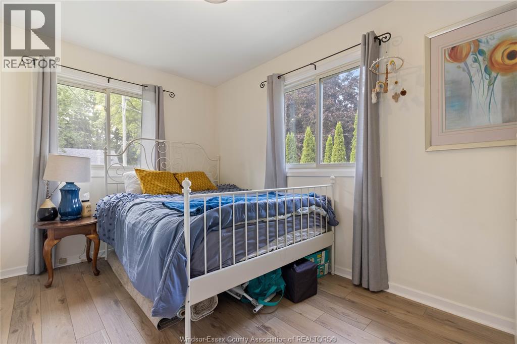 10 Oak Street Property Photo 13