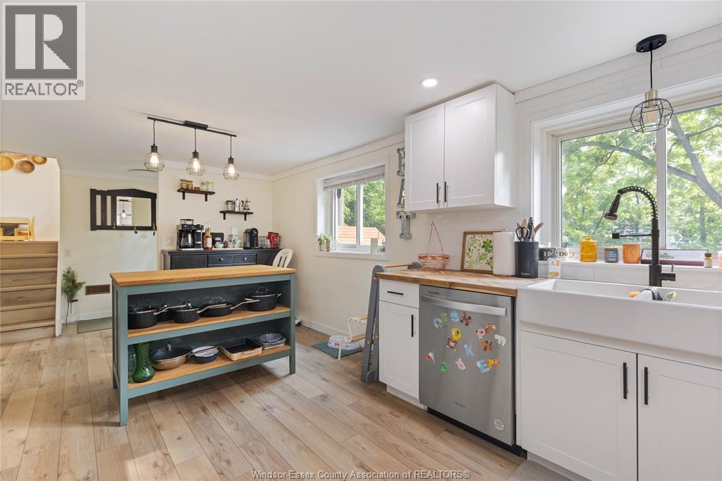 10 Oak Street Property Photo 19