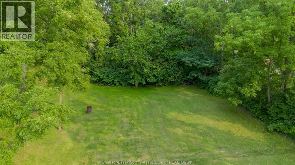 10 Oak Street Property Photo 33