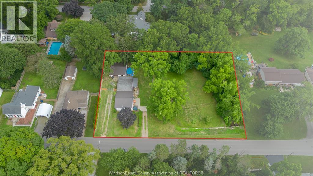 10 Oak Street Property Photo 42