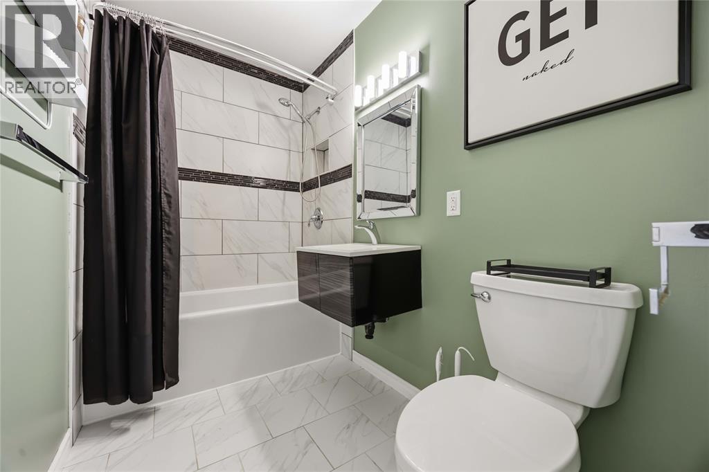 855 Ross Avenue Unit# 4 Property Photo 20