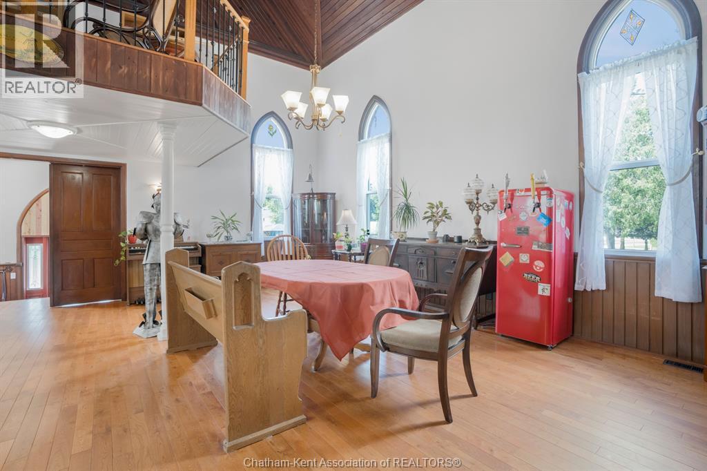203 Mcintyre Street Property Photo 11
