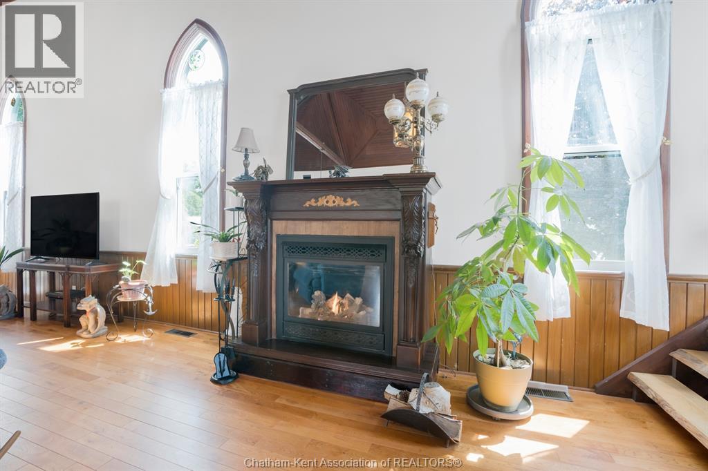 203 Mcintyre Street Property Photo 12