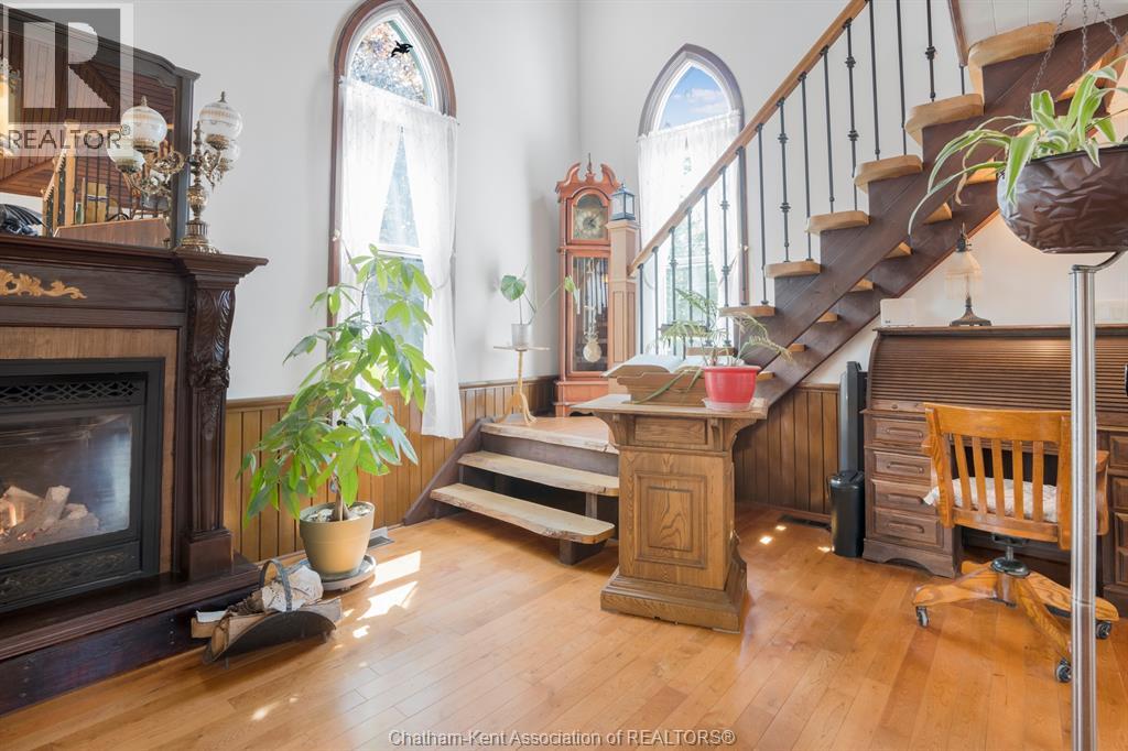 203 Mcintyre Street Property Photo 13