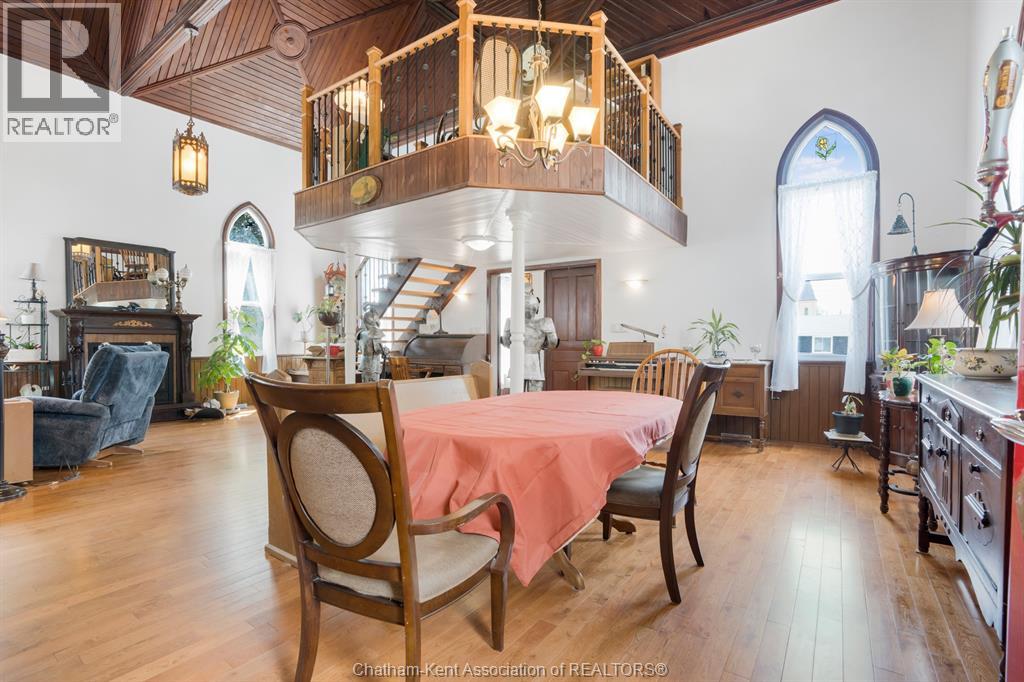 203 Mcintyre Street Property Photo 26