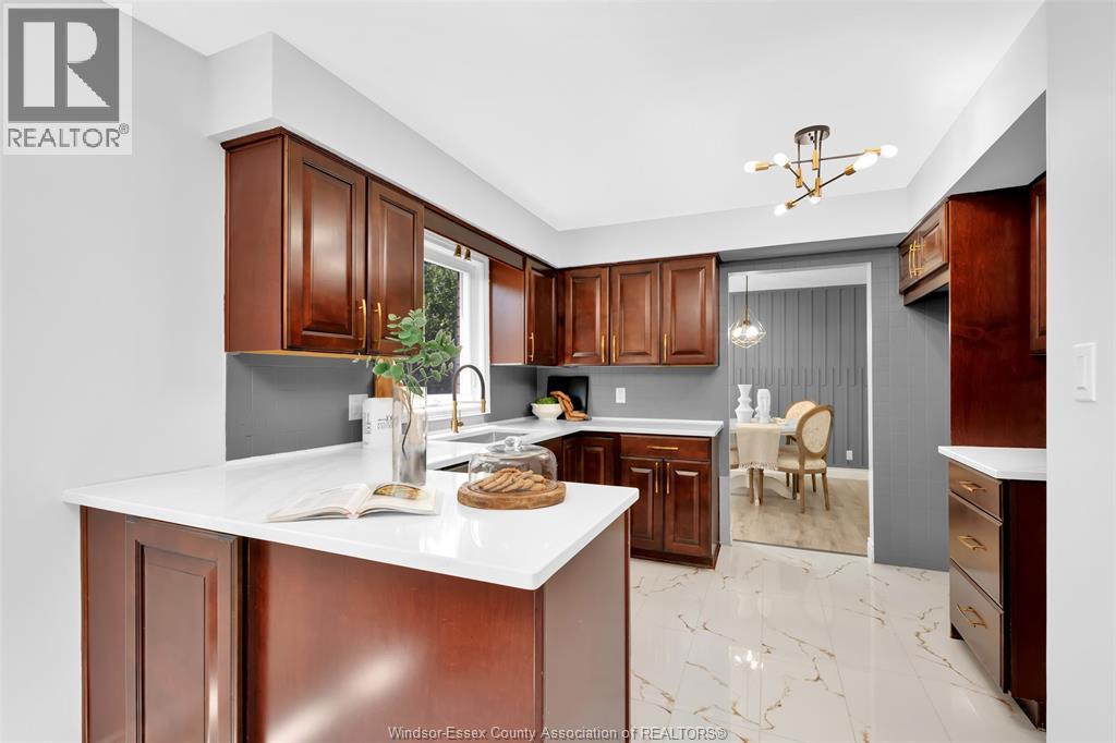 3045 Claxton Court Property Photo 10