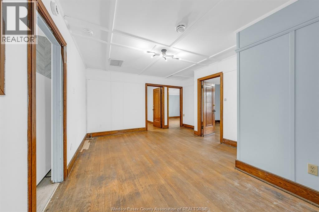 427 Cameron Property Photo 7