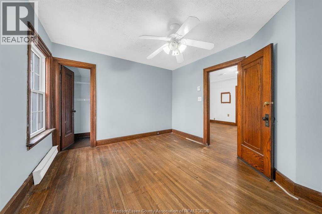 427 Cameron Property Photo 9