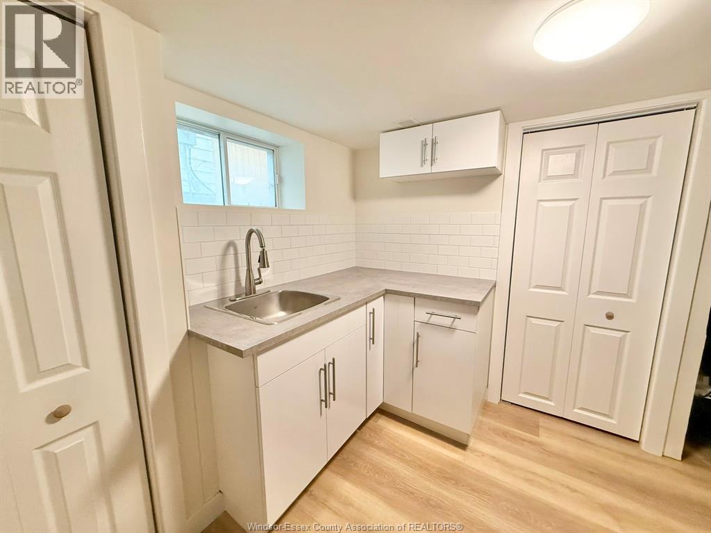 427 Cameron Property Photo 16