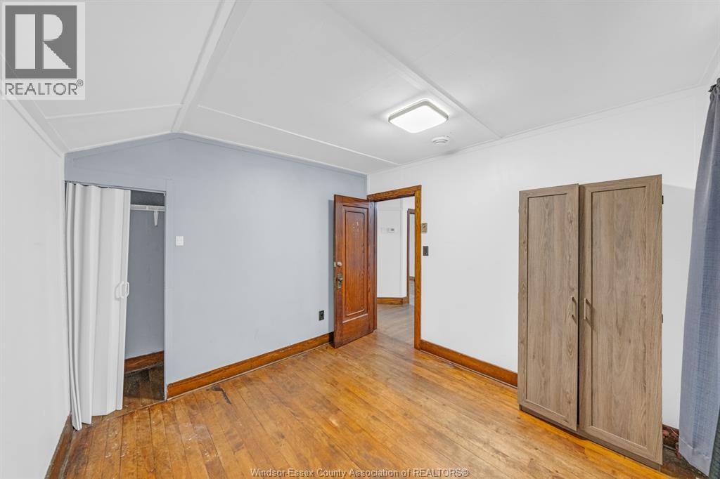 427 Cameron Property Photo 29