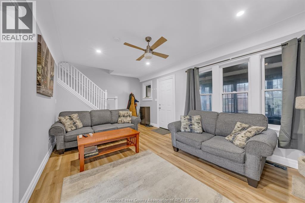 982 Elm Avenue Property Photo 8